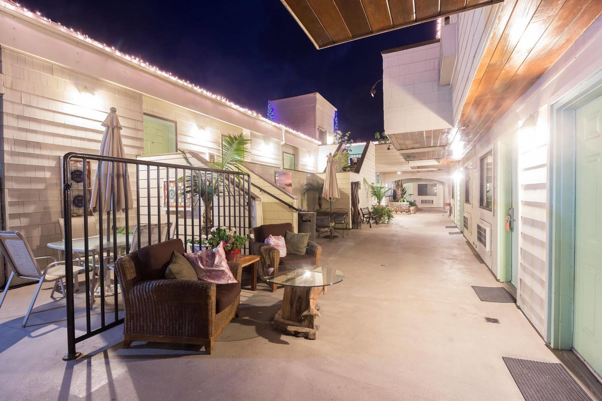 Art Hotel לגונה ביץ' מראה חיצוני תמונה